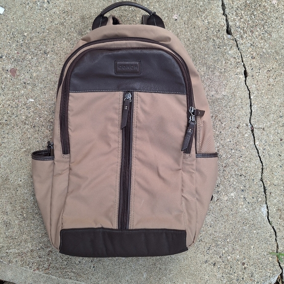EUC Coach Varick Nylon Colorblock Large Backpack - Picture 1 of 8